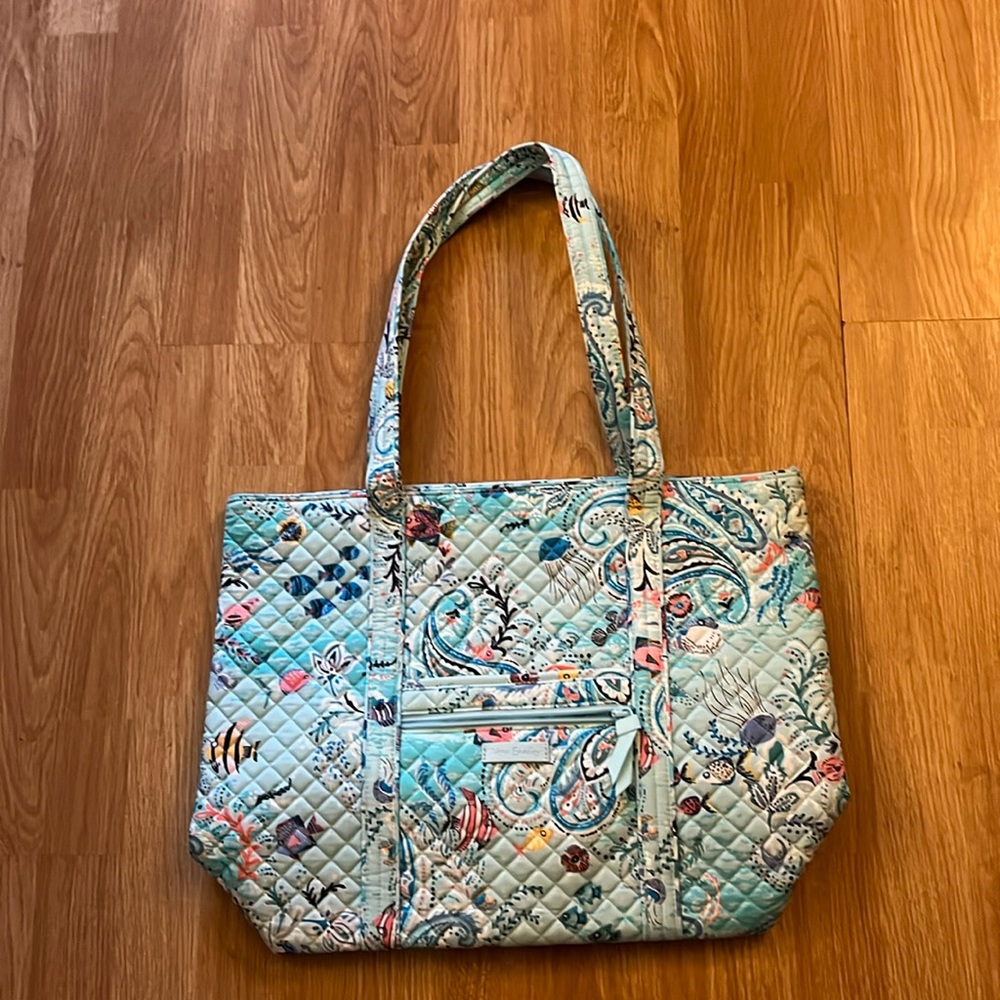 VB Paisley Wave Large Tote